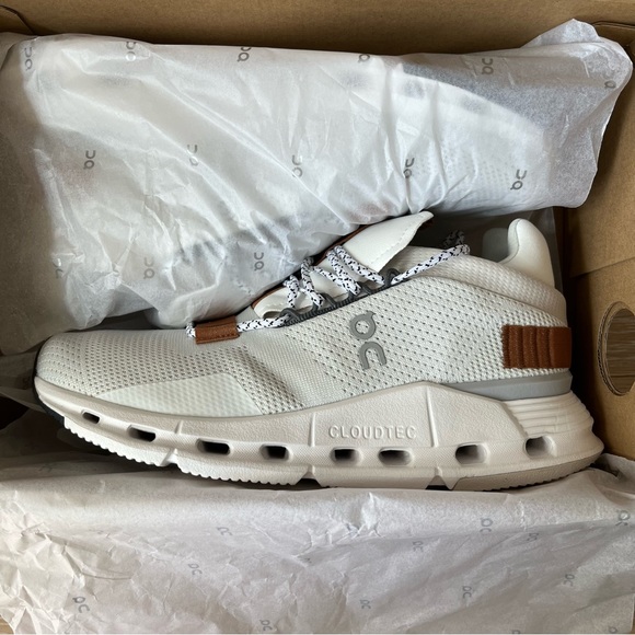 ON Running Cloudnova Women Shoes Size 7 White Pearl - Picture 6 of 12